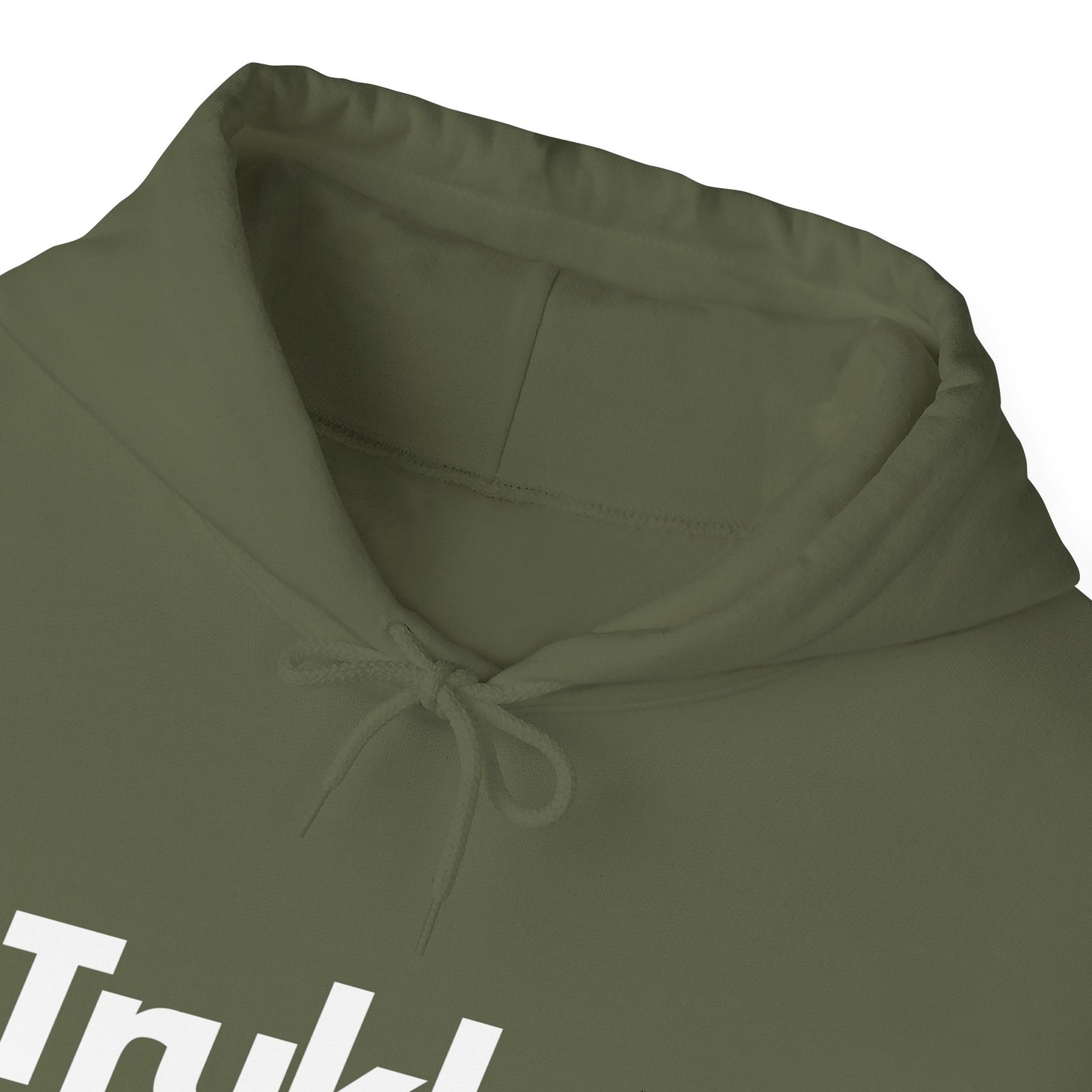 Trukka Unisex Heavy Blend Hoodie - Stilrena och sköna streetwear-kläder för livets alla äventyr - Trukka